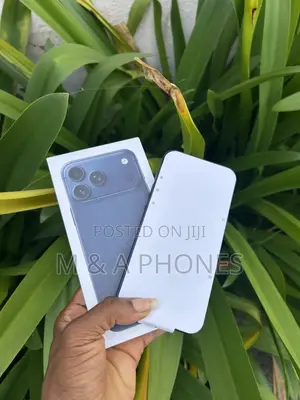 New Apple iPhone 17 Pro Max 512 GB Blue