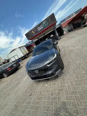 Honda HR-V Sport AWD CVT 2025 Gray