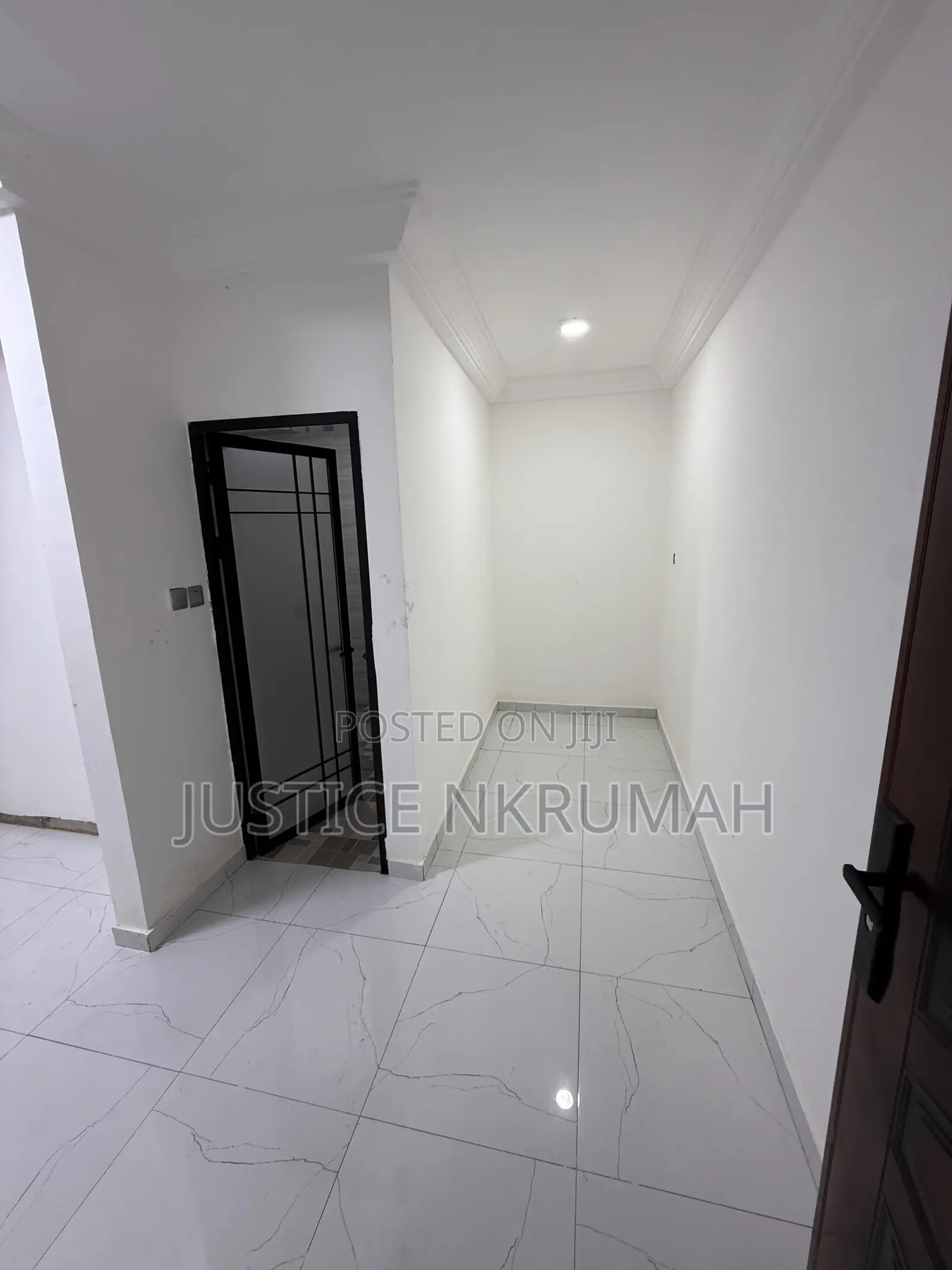 3bdrm Apartment in Mr Justice Estates, Bortiano for rent