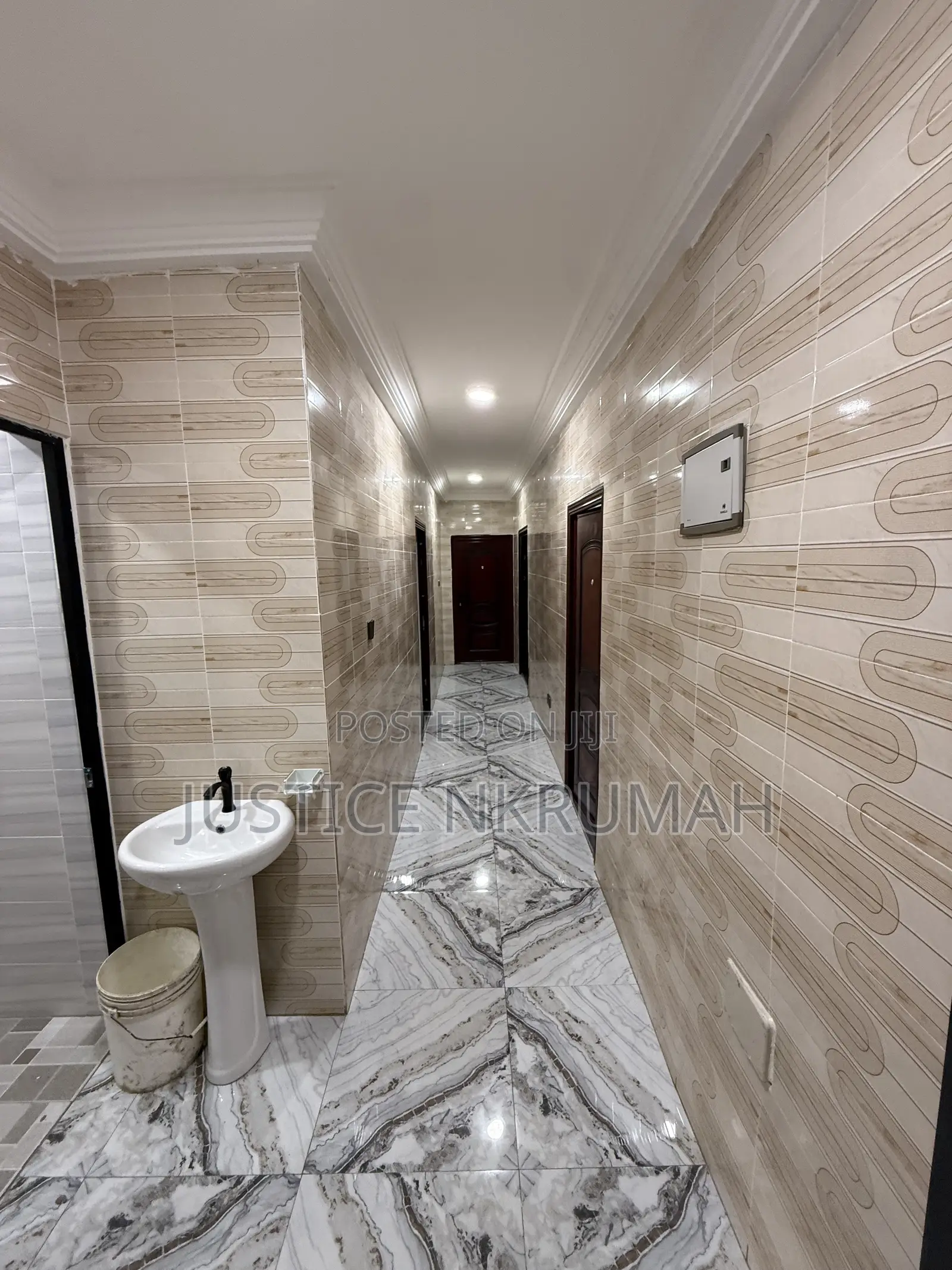 3bdrm Apartment in Mr Justice Estates, Bortiano for rent