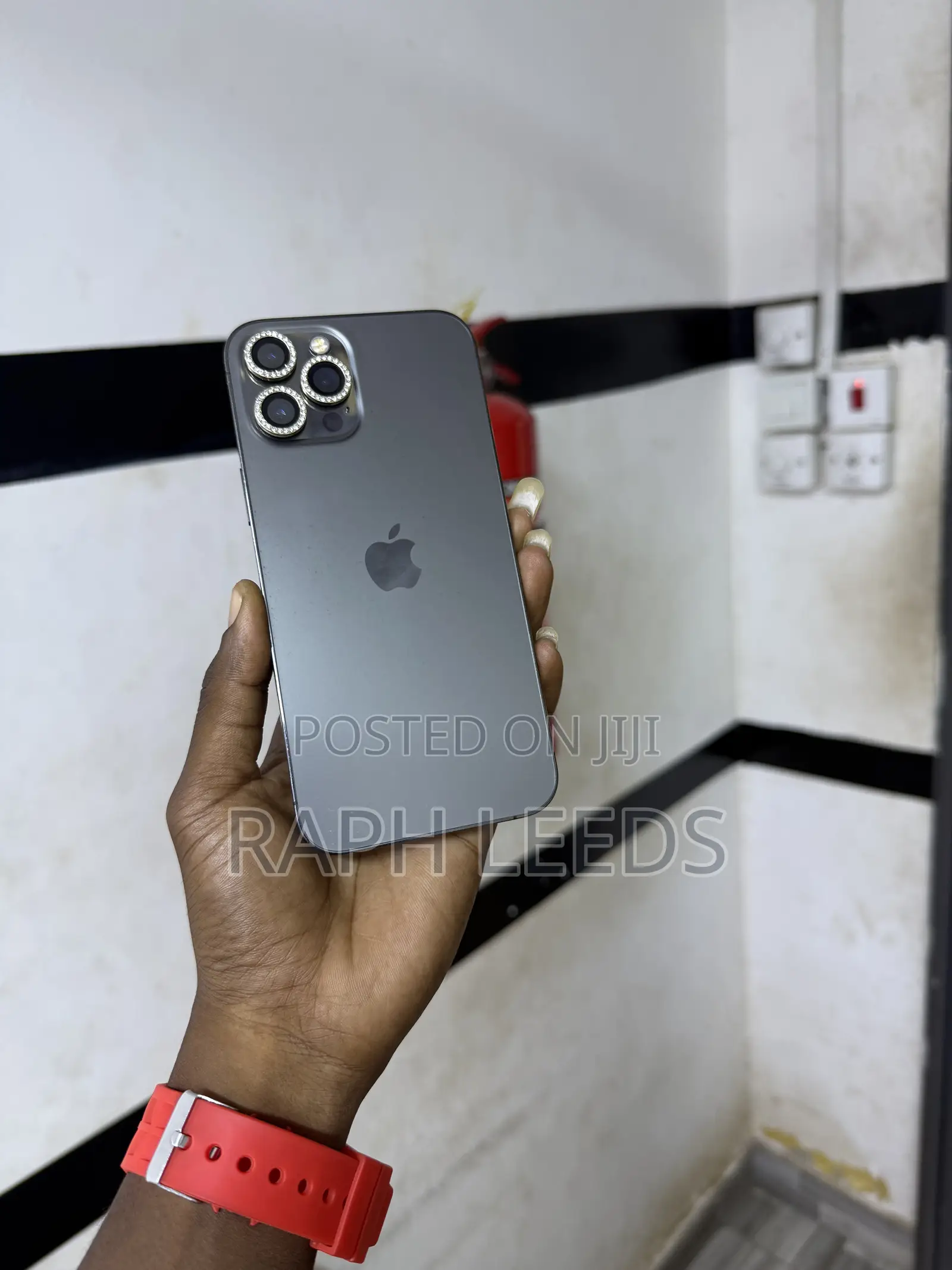 New Apple iPhone 12 Pro Max 128 GB Gray