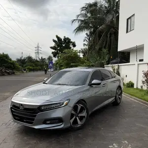 Honda Accord 2019 Gray