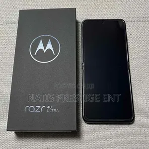 New Motorola Razr 40 Ultra 256 GB Red