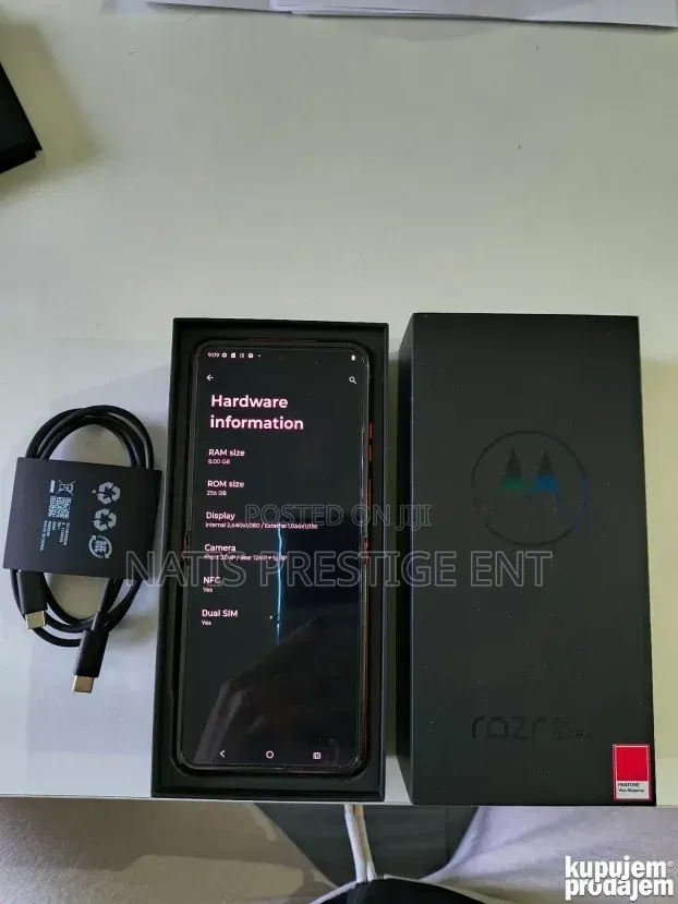 New Motorola Razr 40 Ultra 256 GB Red