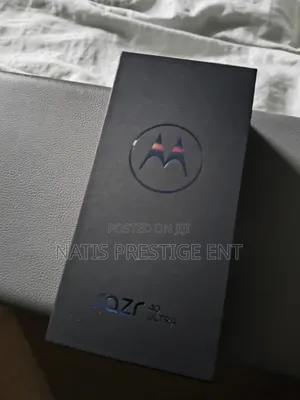 New Motorola Razr 40 Ultra 512 GB Black