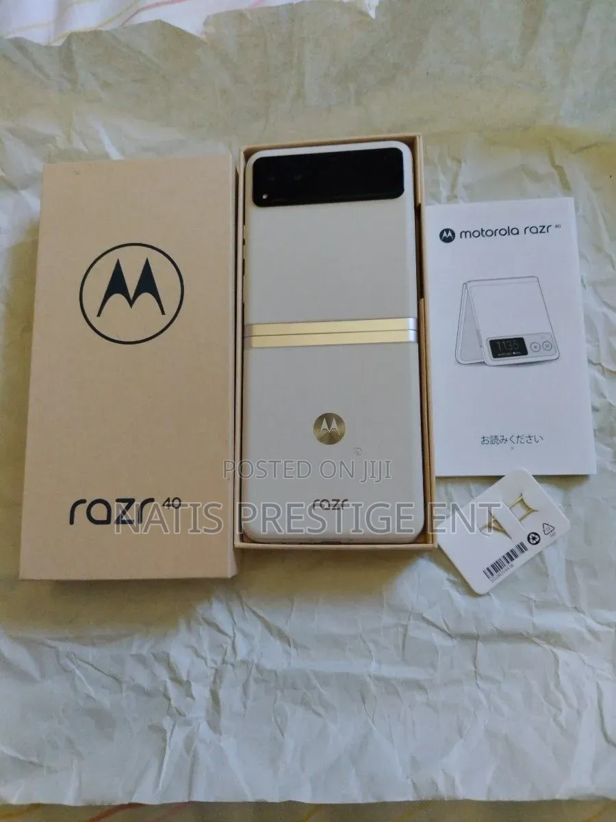 New Motorola Razr 40 256 GB White