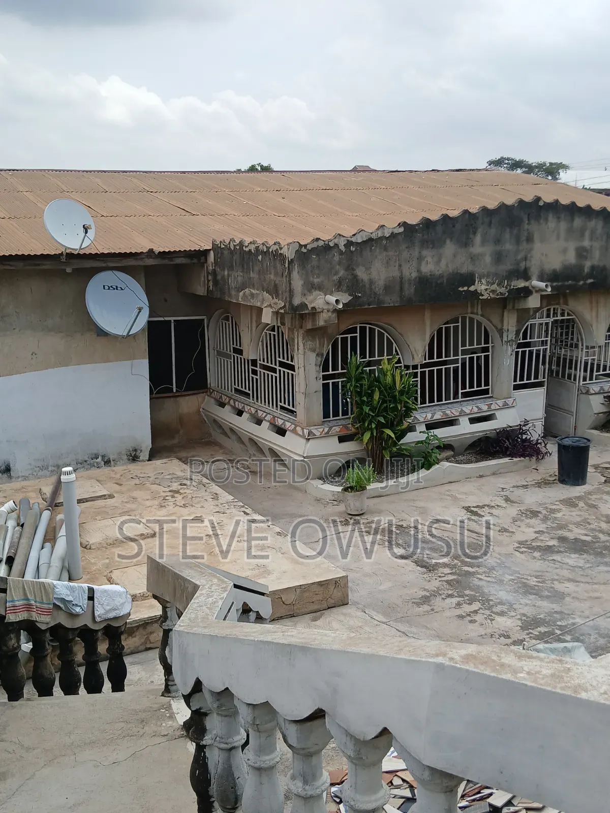 7bdrm House in Ansah Estate, Kumasi Metropolitan for sale