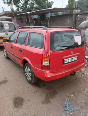 Opel Astra 1998 Red