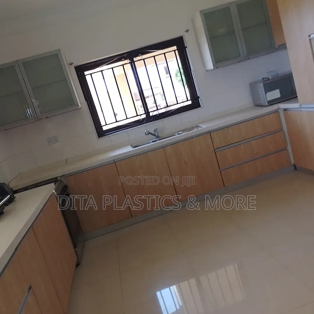 Furnished 4bdrm House in Accra Metropolitan for rent