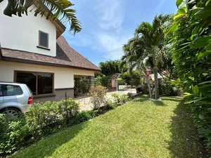 Furnished 3bdrm House in Sakumono for rent