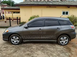 Toyota Matrix 2006 Gray