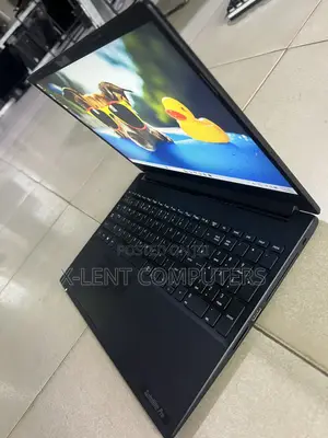 Laptop Toshiba Satellite L50 16GB Intel Core i5 SSD 256GB