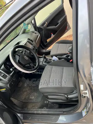 Kia Forte S Sedan 2017 Blue