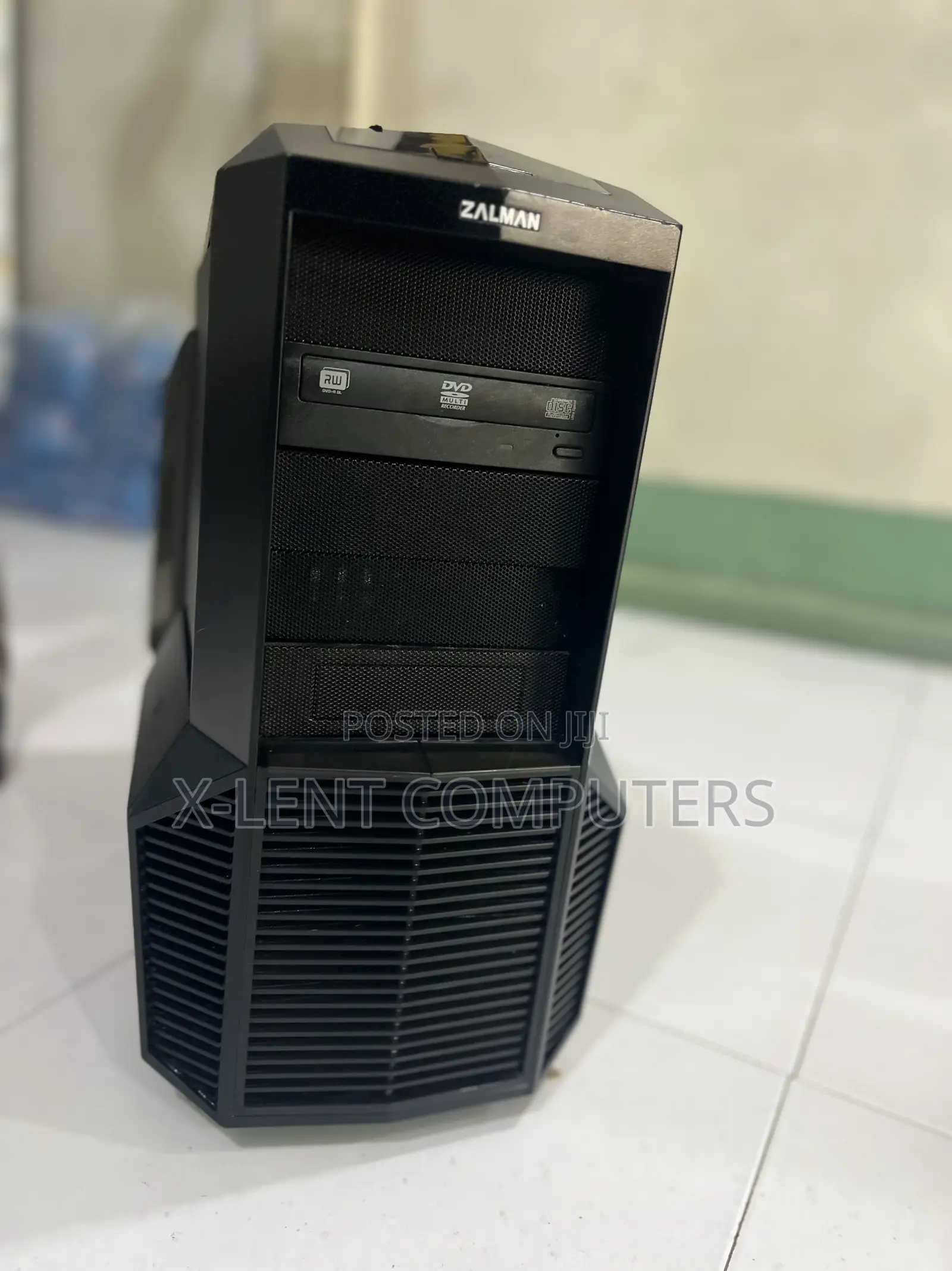 Desktop Computer Gigabyte 16GB Intel Core i7 HDD+SSD 512GB