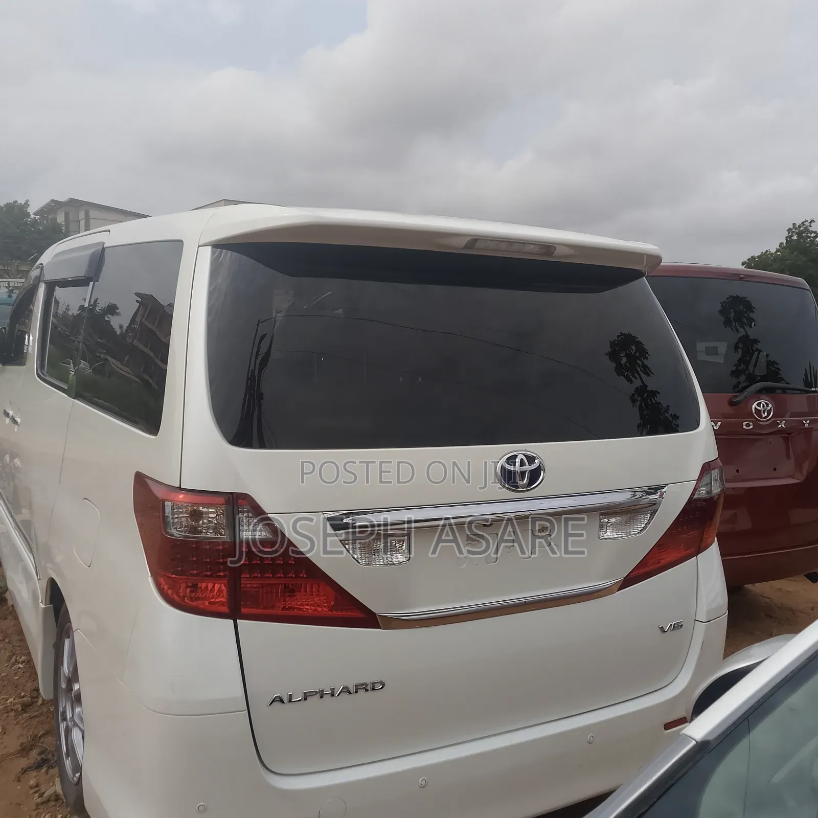 Toyota Alphard 2017 White