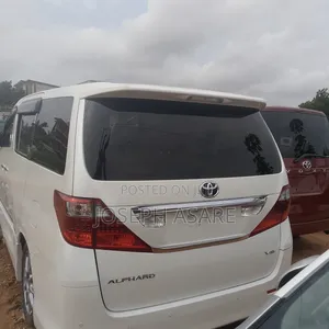 Toyota Alphard 2017 White