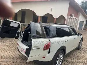 Mini Clubman Cooper FWD 2017 Beige