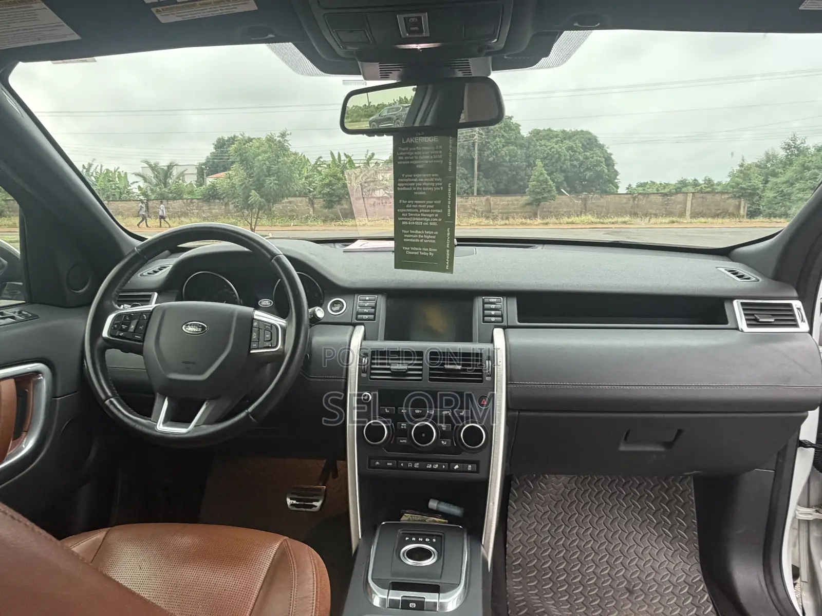 Land Rover Discovery Sport 2016 White