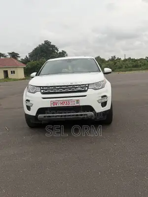 Land Rover Discovery Sport 2016 White