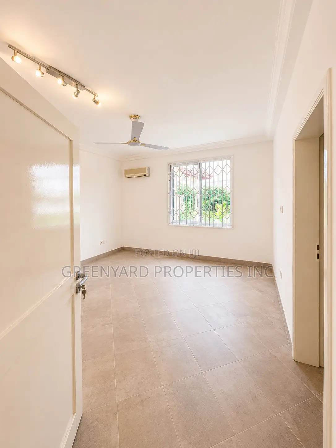3bdrm Apartment in East Legon for rent