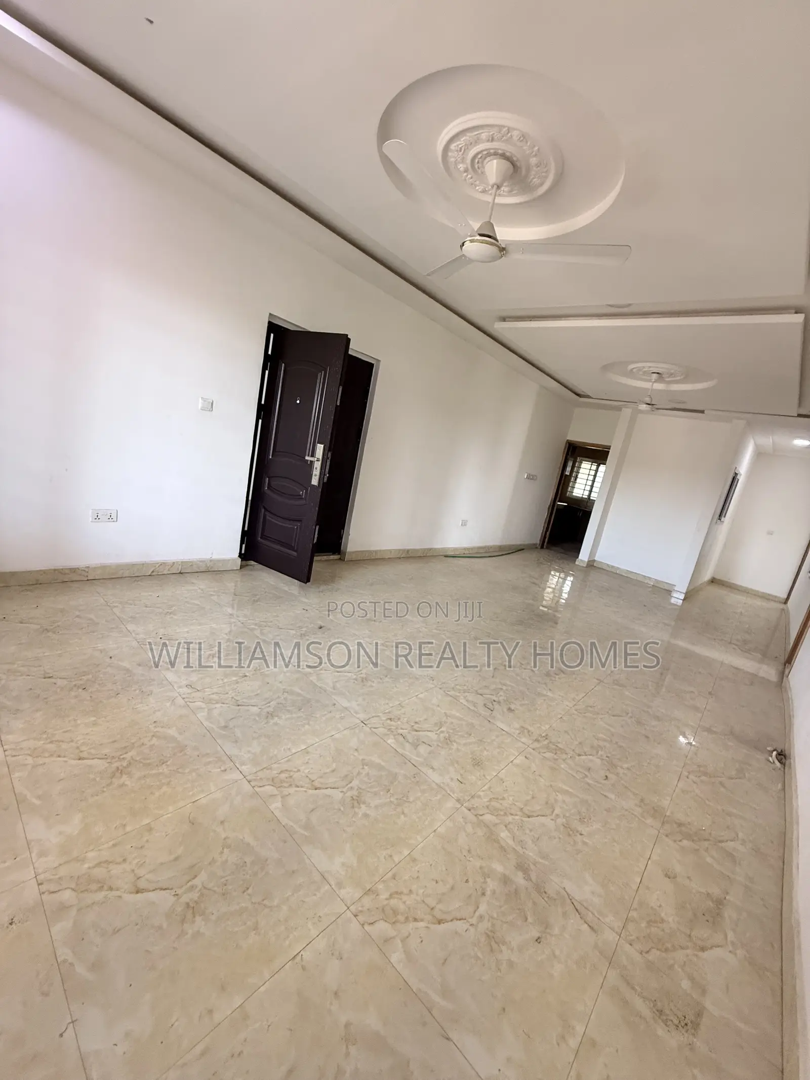 3bdrm Apartment in Hfc Estate Area, Spintex for rent