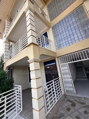 3bdrm Apartment in Hfc Estate Area, Spintex for rent
