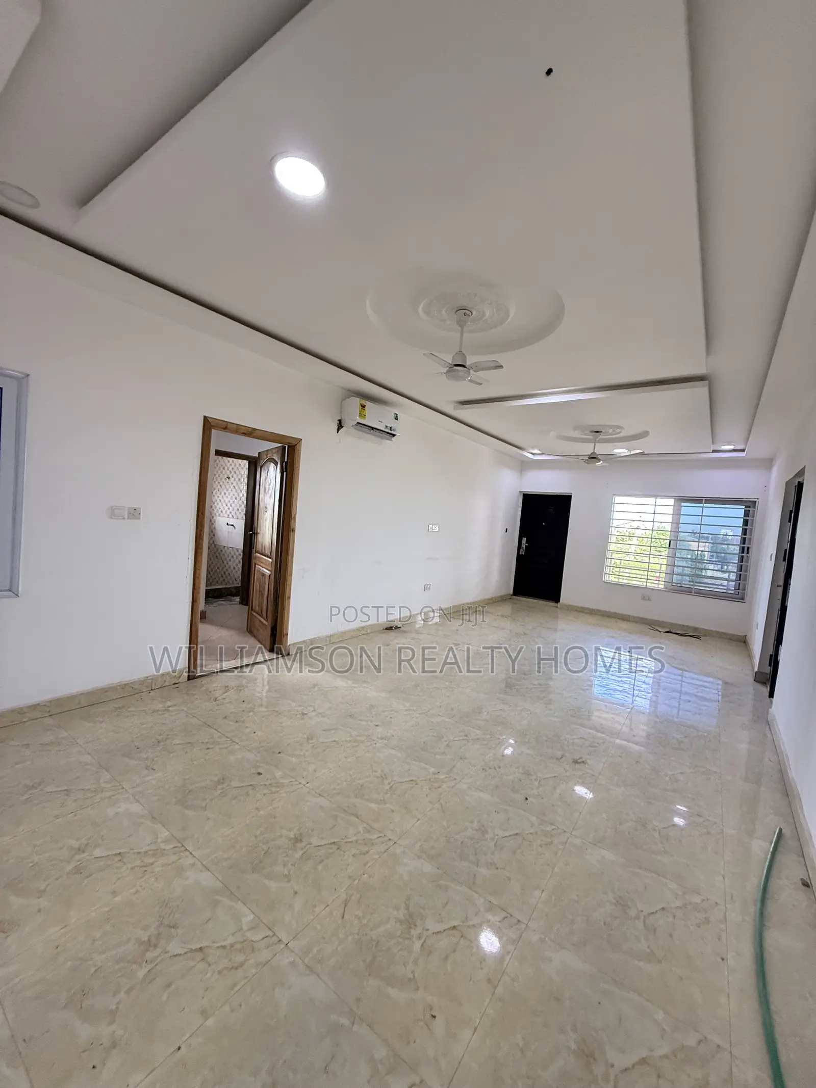 3bdrm Apartment in Hfc Estate Area, Spintex for rent