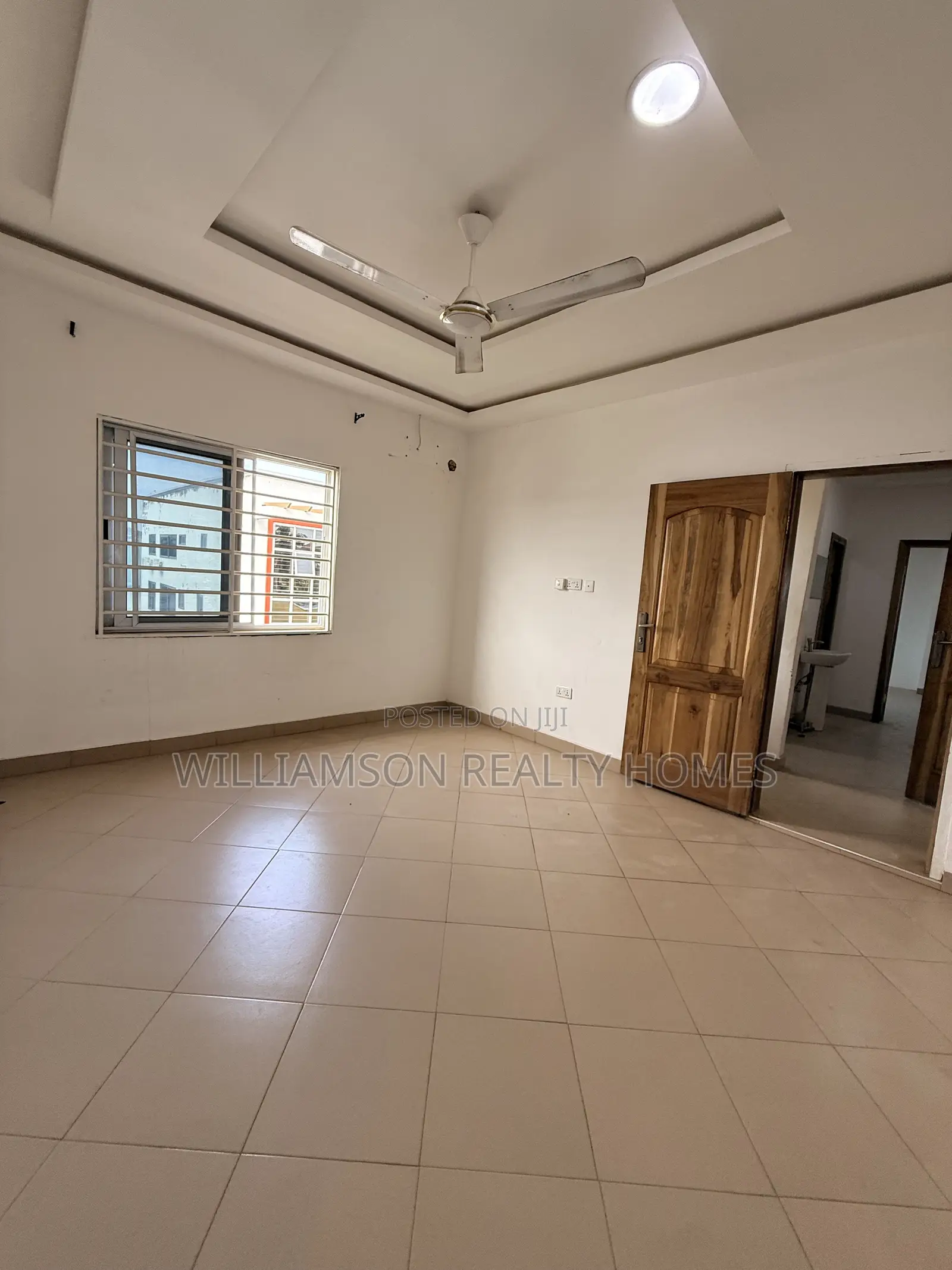 3bdrm Apartment in Hfc Estate Area, Spintex for rent
