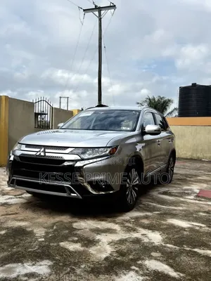 Mitsubishi Outlander SEL S-AWC 2020 Silver