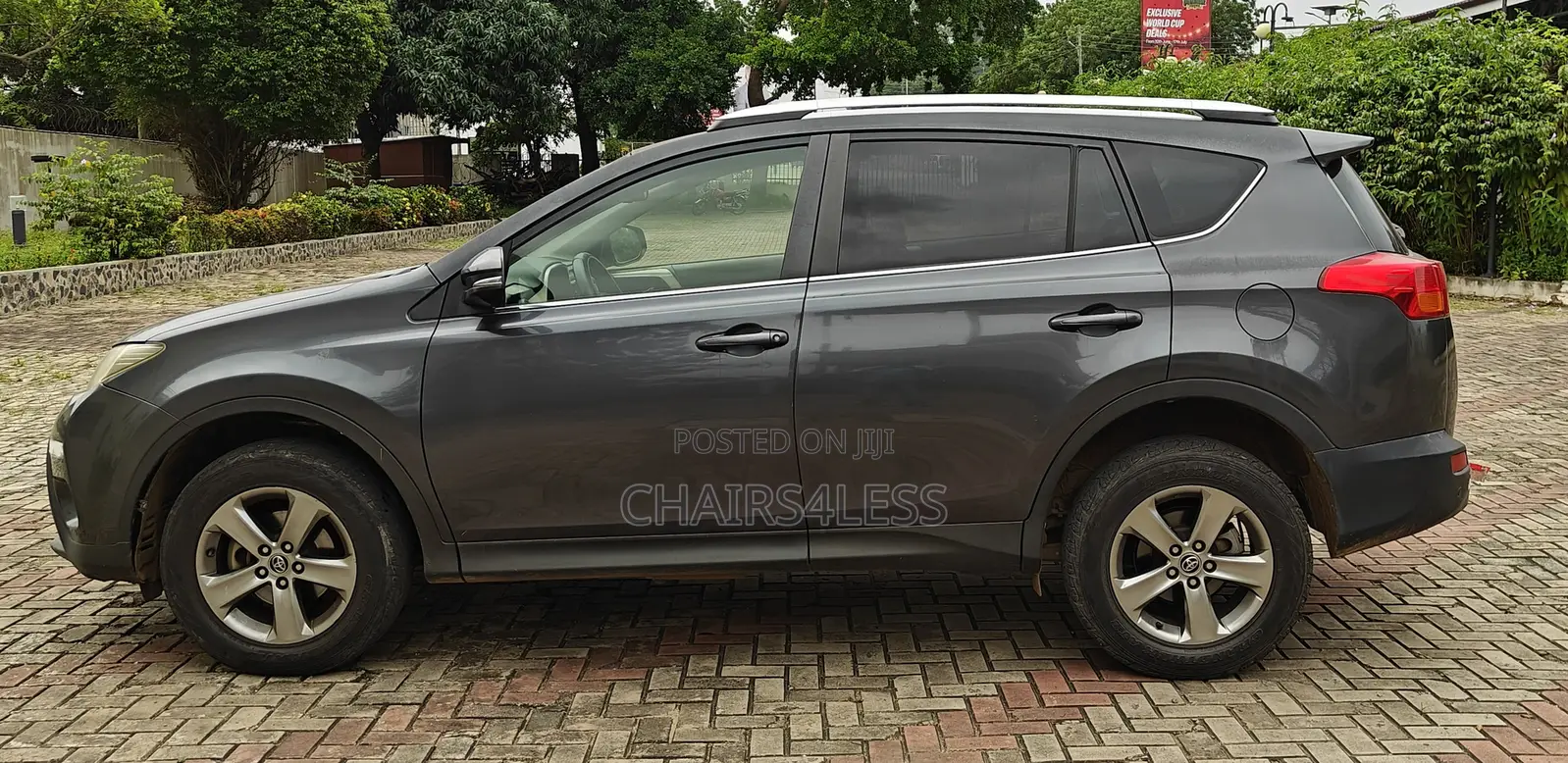 Toyota RAV4 LE 4dr SUV (2.5L 4cyl 6A) 2015 Gray