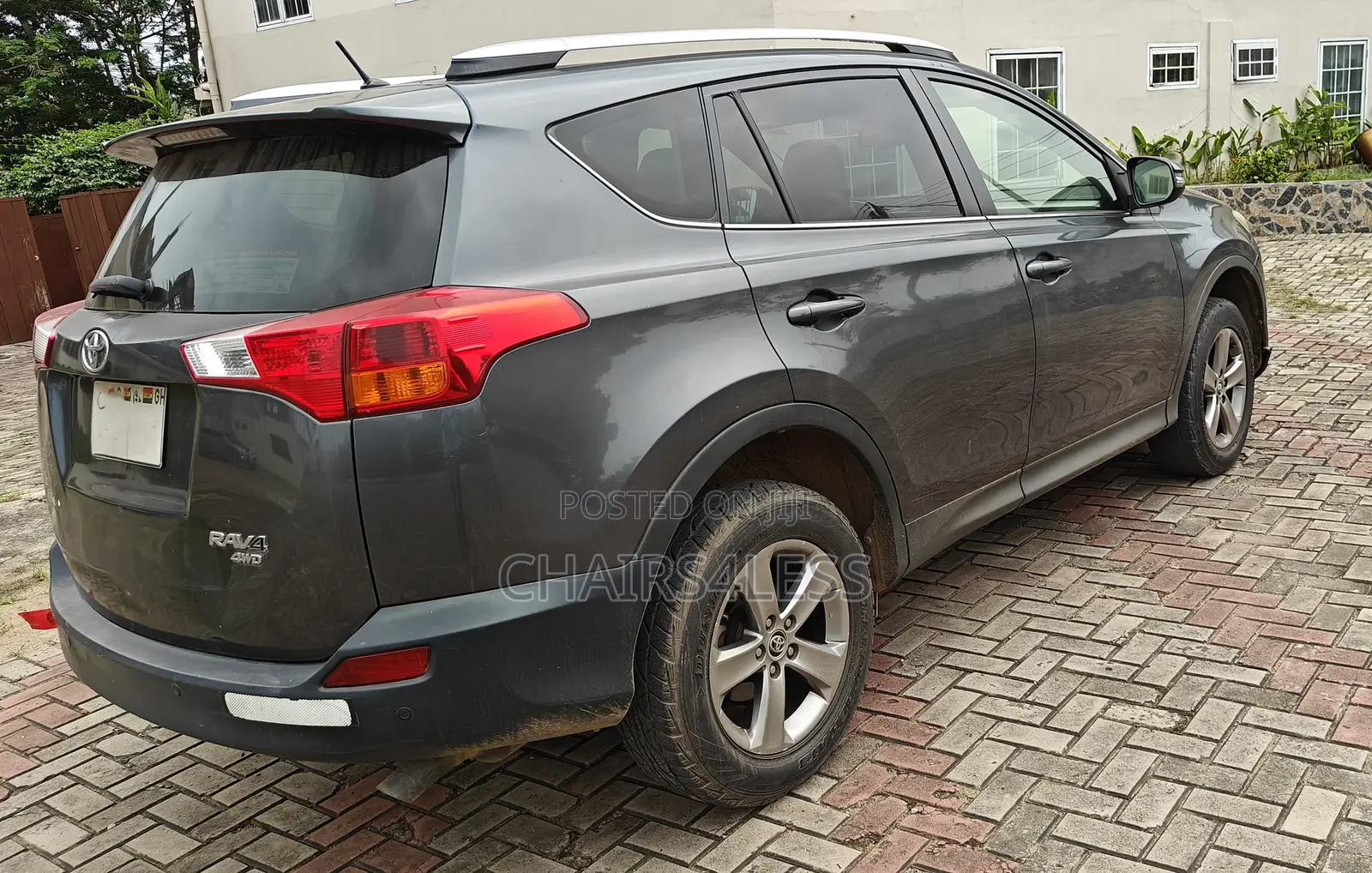Toyota RAV4 LE 4dr SUV (2.5L 4cyl 6A) 2015 Gray