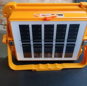 Solar Outdoor Light With Power Bank (From Canada)