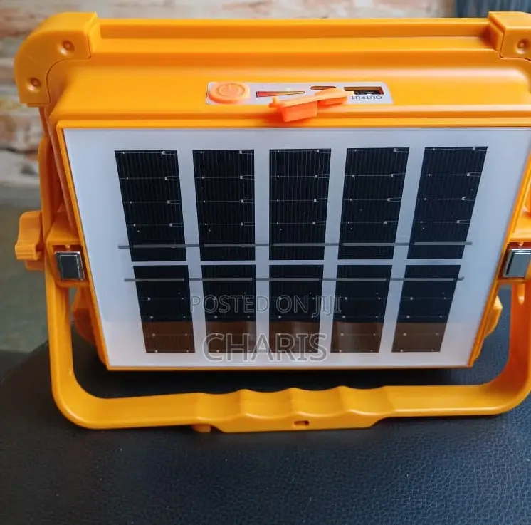 Solar Outdoor Light With Power Bank (From Canada)