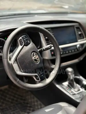 Toyota Highlander 2016 Black