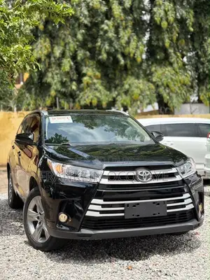 Toyota Highlander 2016 Black