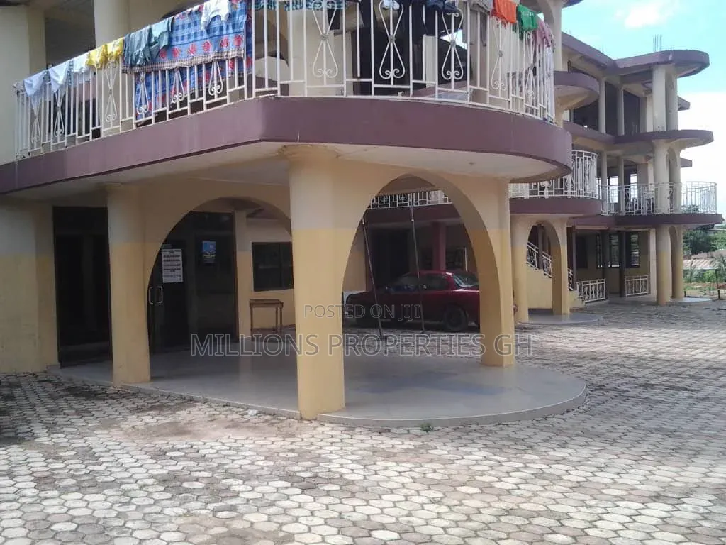 School 4sale 50 Classrooms Kwadaso Asuoyeboa