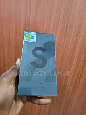 New Samsung Galaxy S22 5G 128 GB Bronze