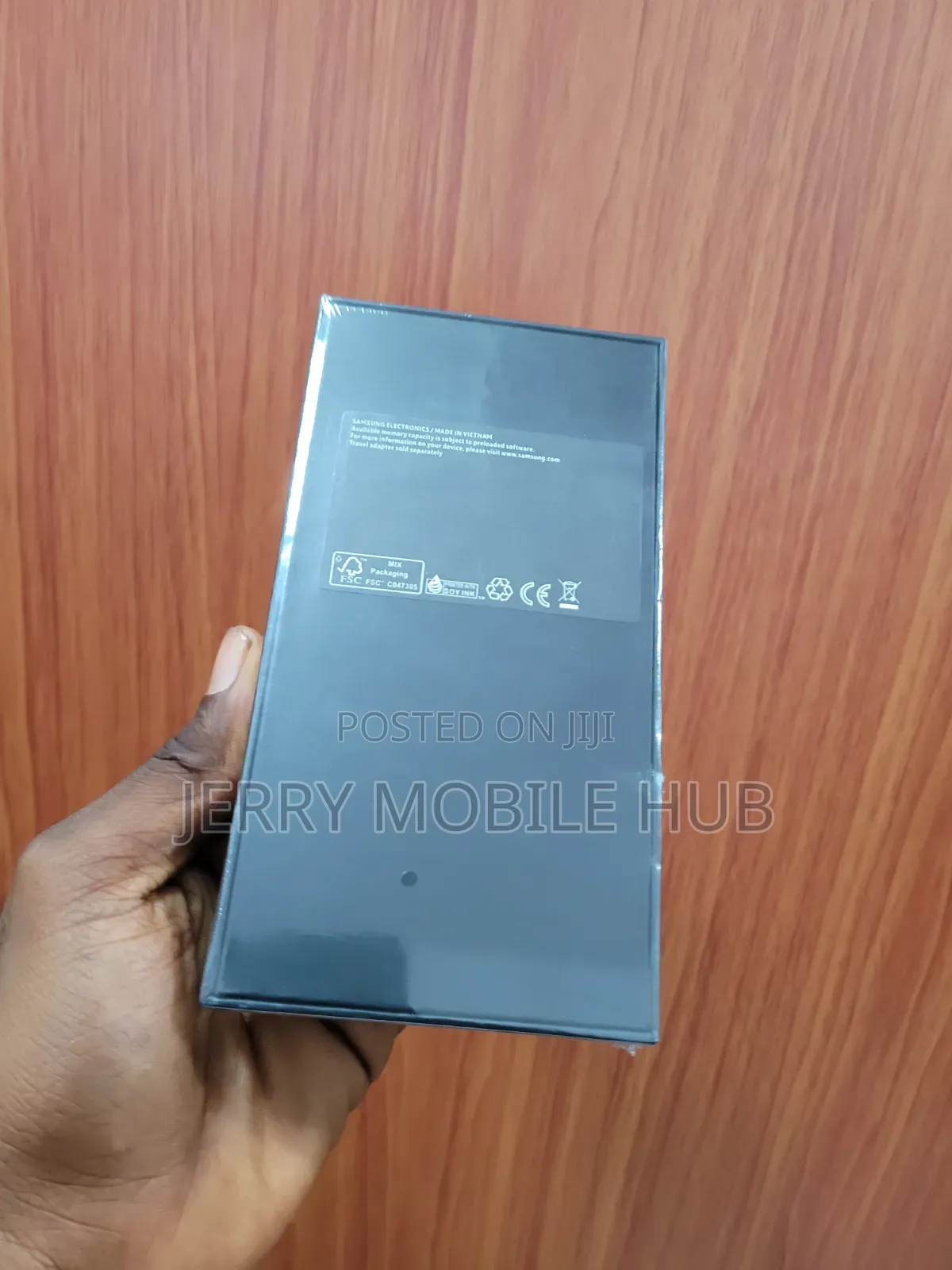 New Samsung Galaxy S22 5G 128 GB Bronze