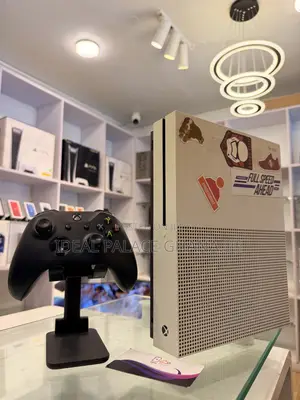 Xbox One S 5 Games