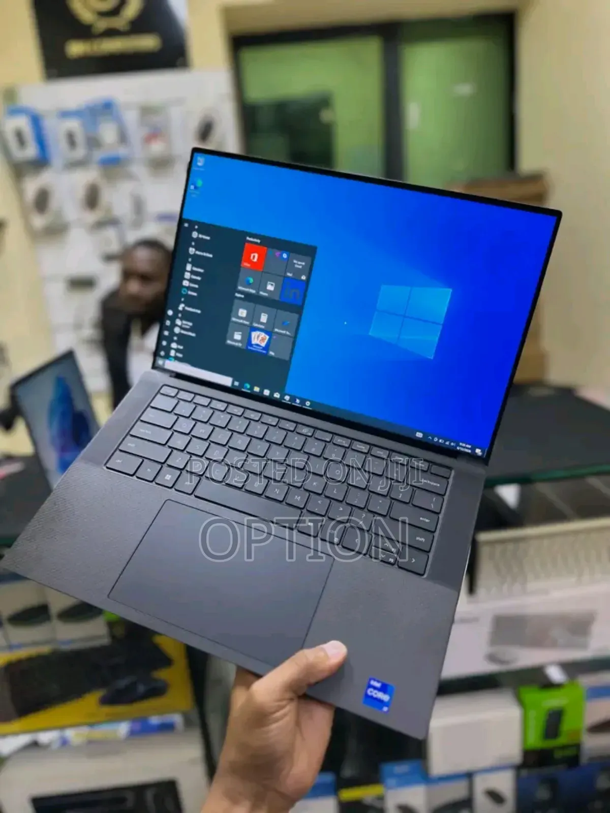 New Laptop Dell XPS 13 16GB Intel Core i7 SSD 512GB