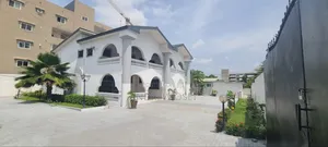 5bdrm House in Labone, Accra Metropolitan for rent