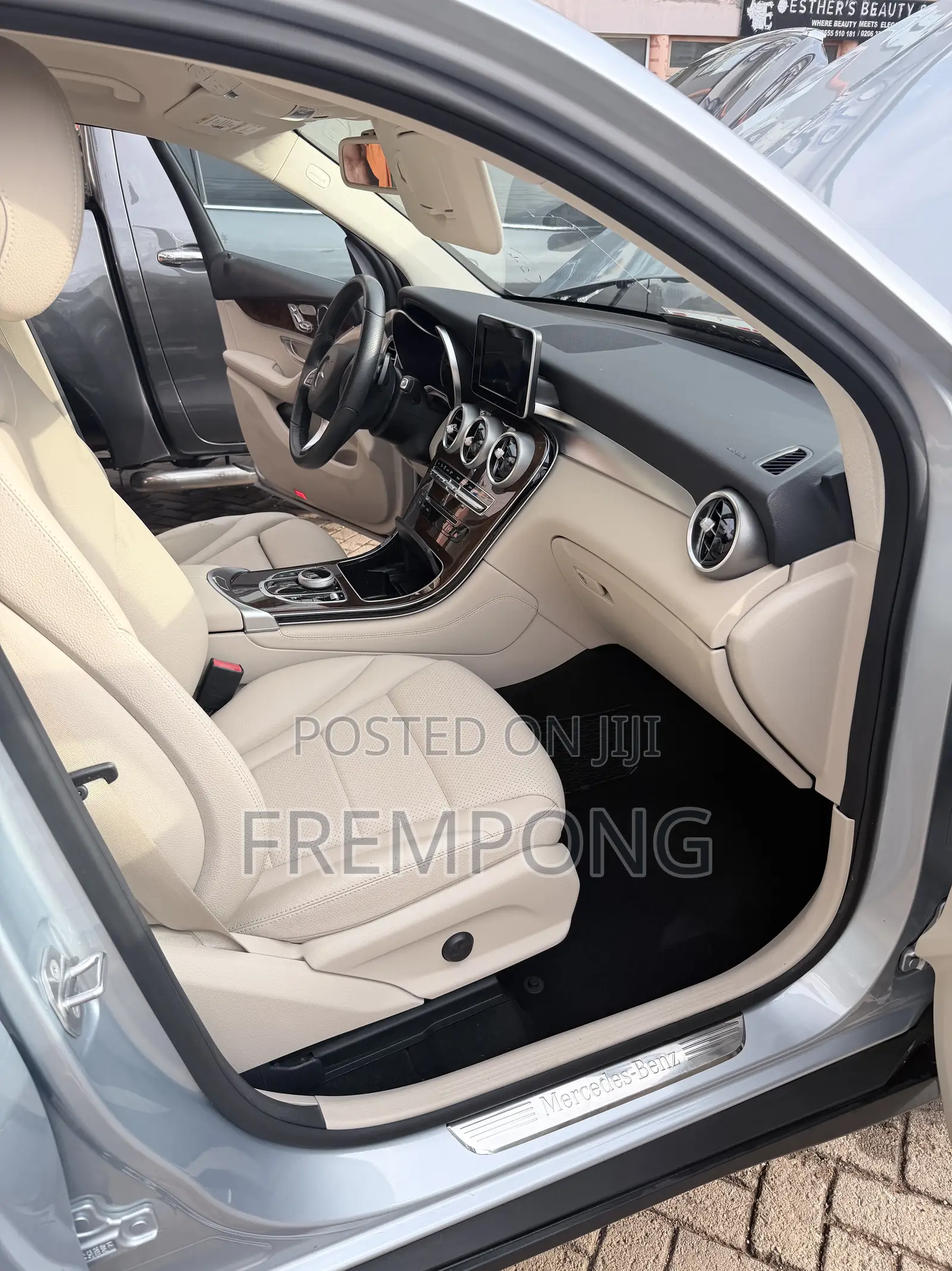 Mercedes-Benz GLC-Class 2017 Silver