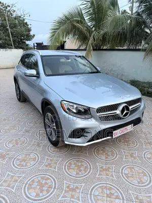 Mercedes-Benz GLC-Class 2017 Silver
