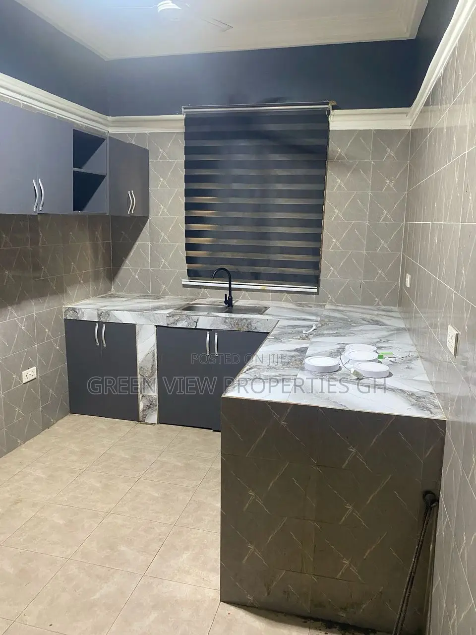 1bdrm Room & Parlour in Ga South Municipal for rent