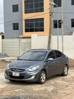 Hyundai Accent SE 2012 Gray