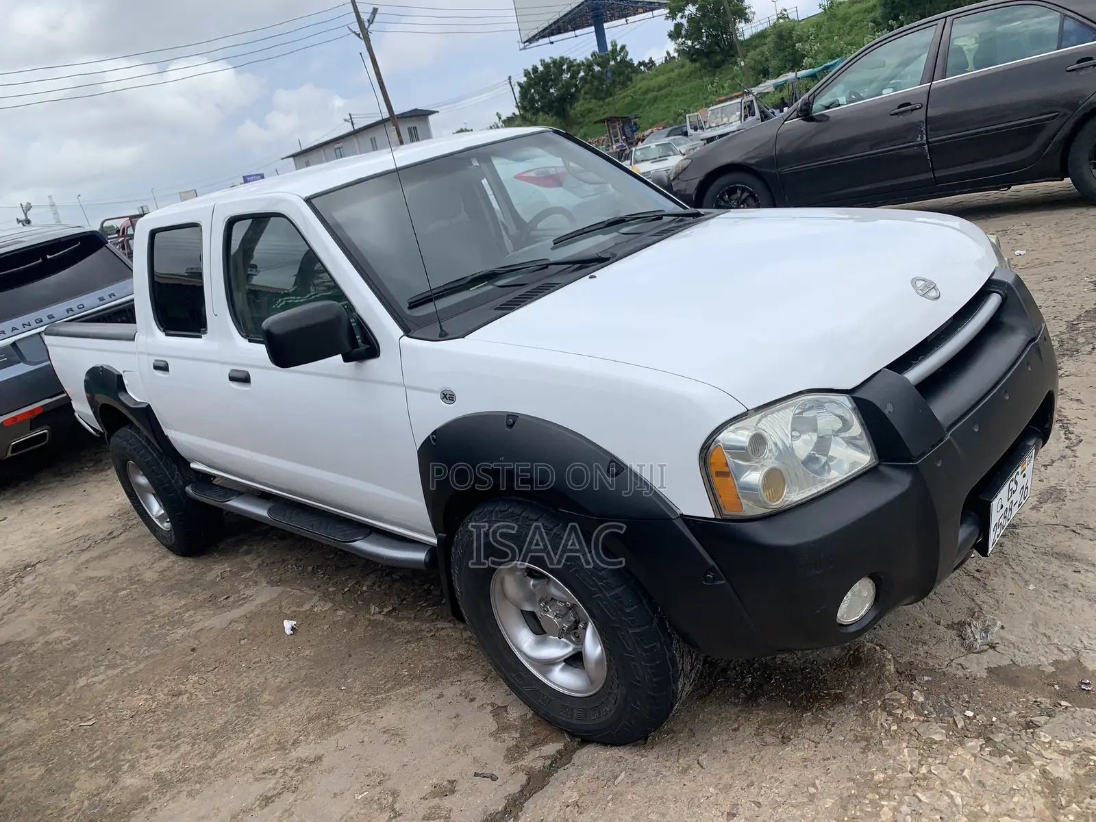 Nissan Frontier 2009 White
