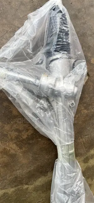 Toyota Voxy 4*4 Steering Rack