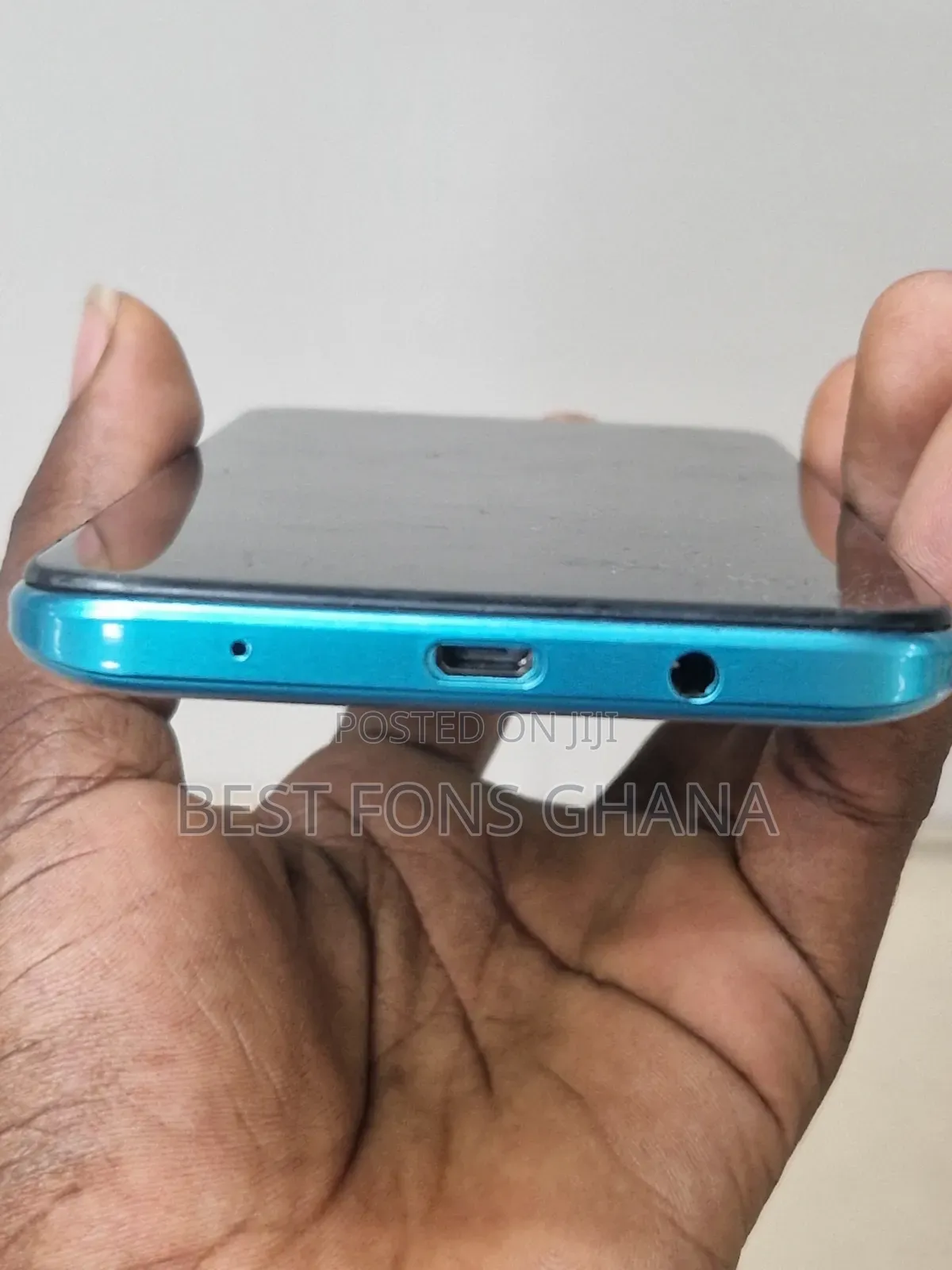 Tecno Spark 8 64 GB Blue