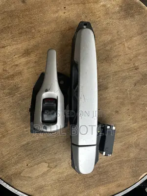 Toyota Corolla 2009 Door Handle and Opener