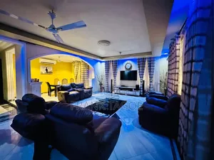 5bdrm House in Danfa for sale